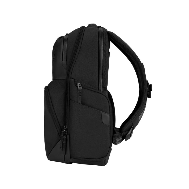 Incase A.R.C. Commuter Backpack for MacBook Pro Laptop 16"