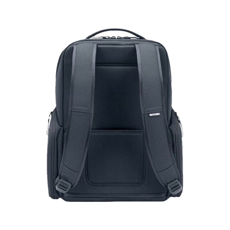 Incase A.R.C. Daypack for Macbook Pro 16"
