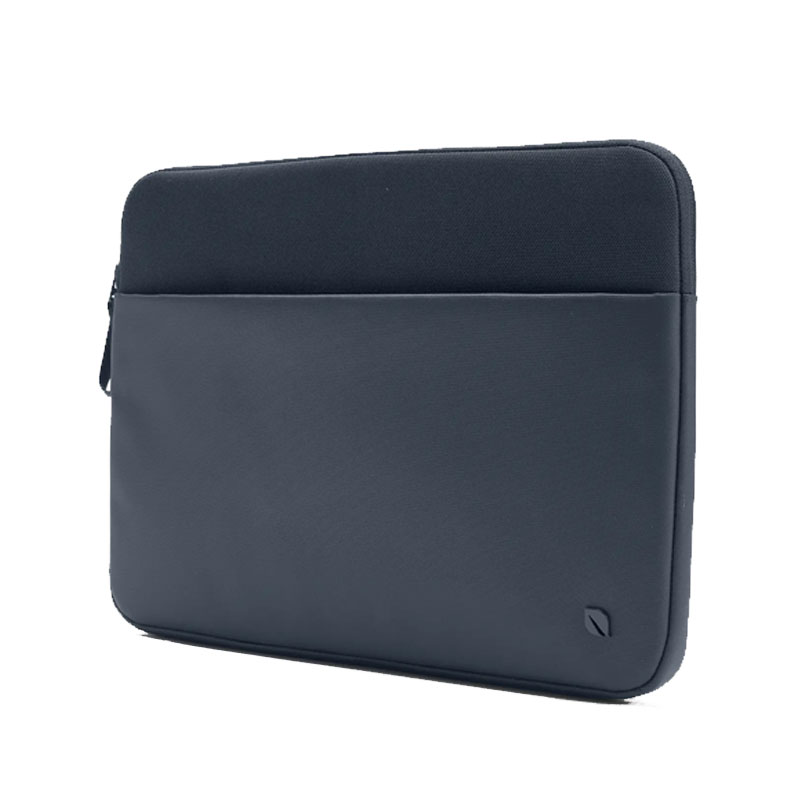 Incase A.R.C. Sleeve for Laptop 16"