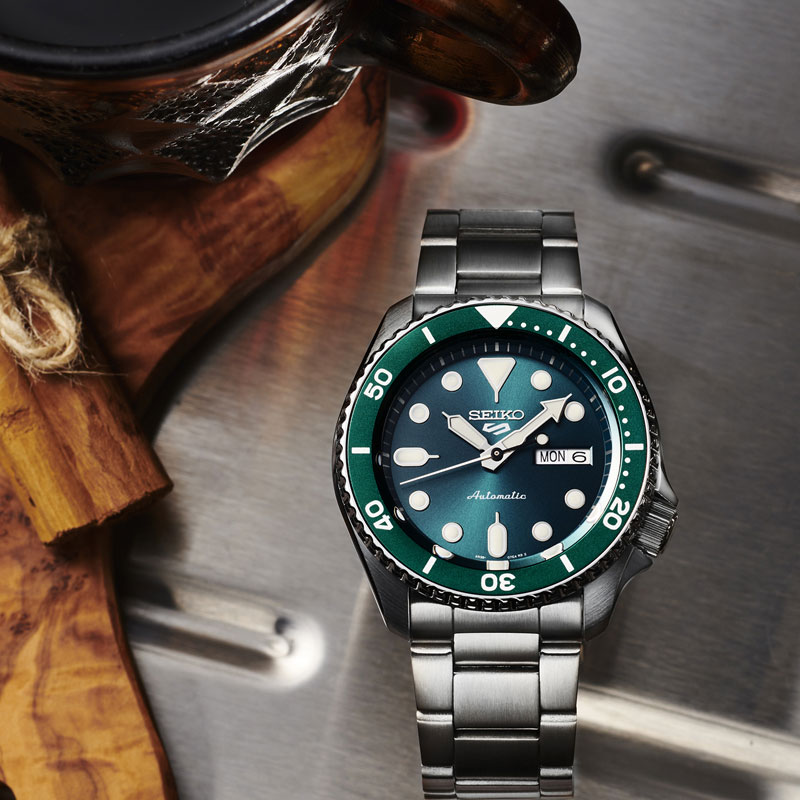 Seiko 5 SRPD61K1 Sports Green Dial Automatic Men's Watch