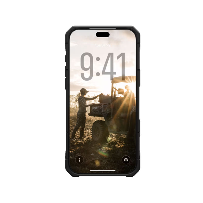 UAG Monarch Pro Kevlar MagSafe Case for iPhone 18 Pro Max